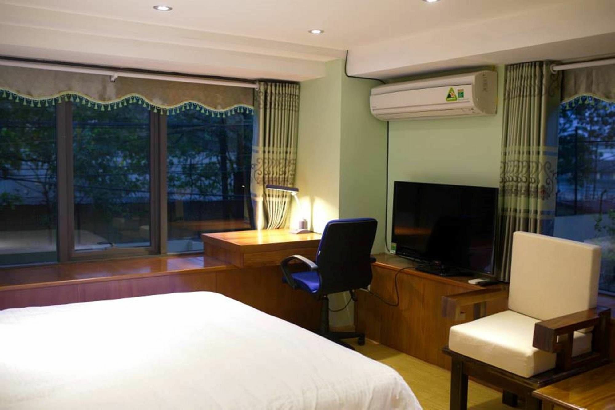 Poonsa Nguyen Phong Sac Apartment Ханой Екстериор снимка