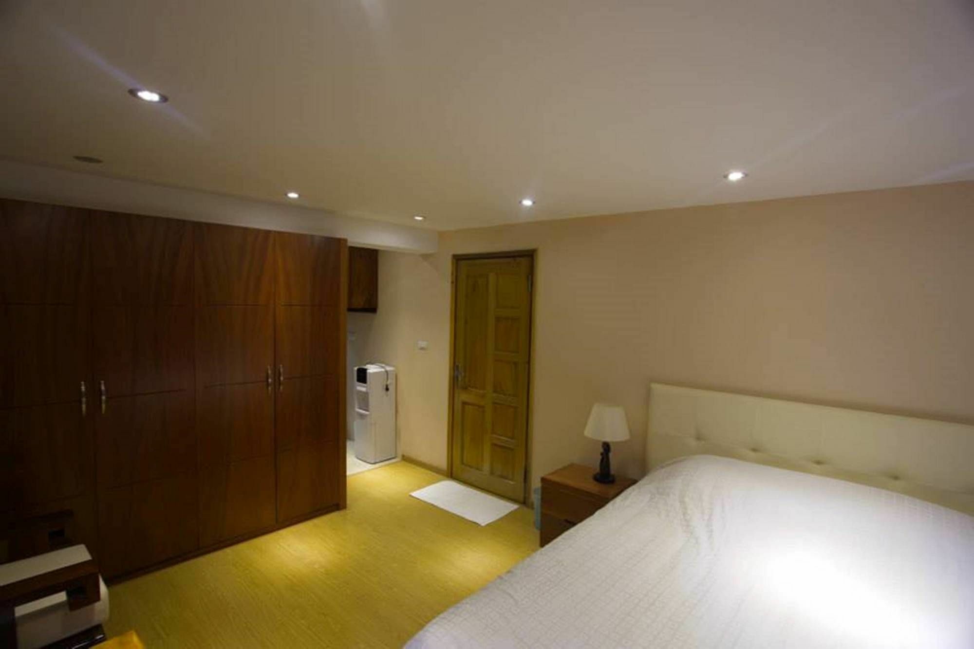 Poonsa Nguyen Phong Sac Apartment Ханой Екстериор снимка