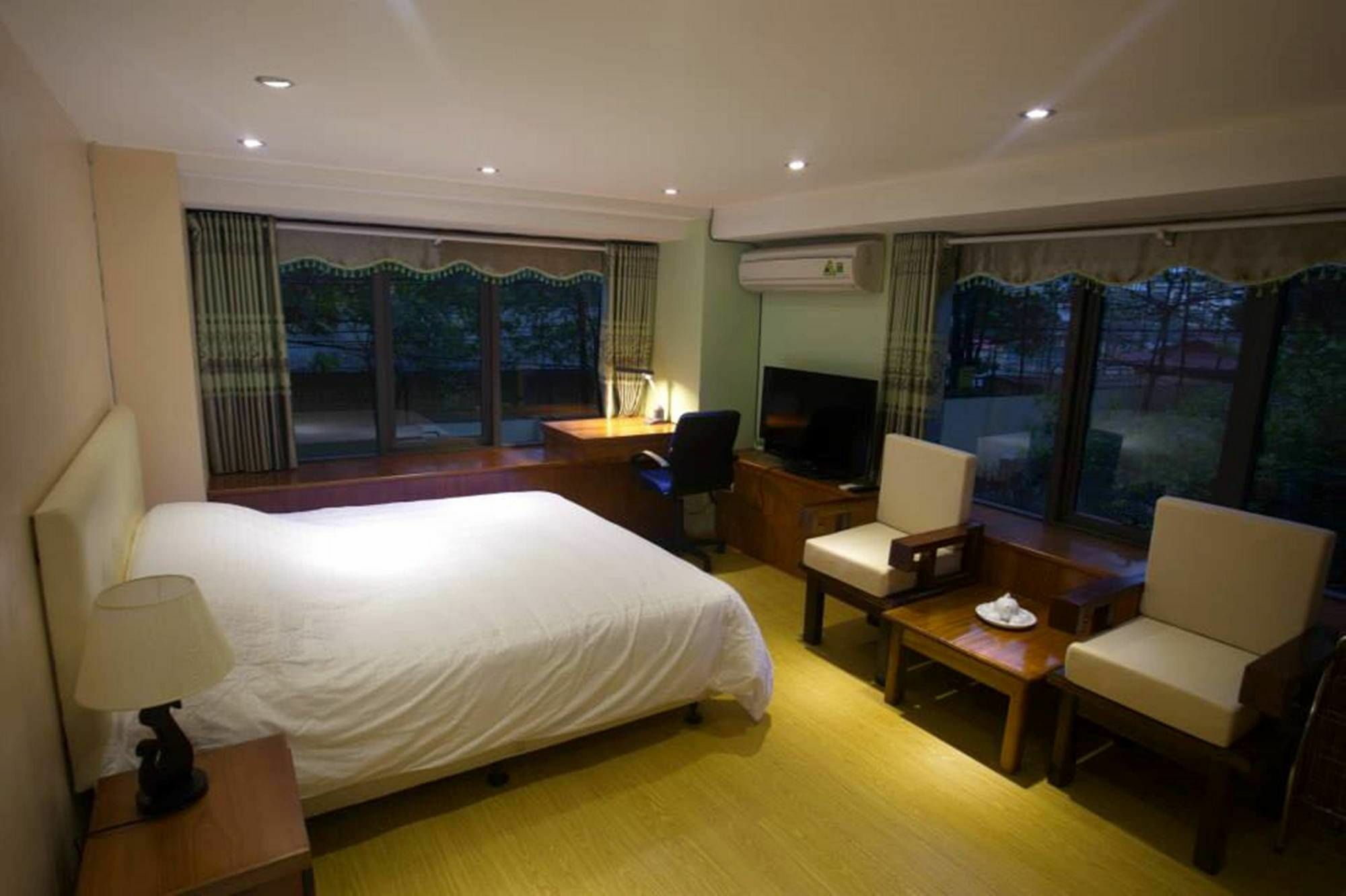 Poonsa Nguyen Phong Sac Apartment Ханой Екстериор снимка