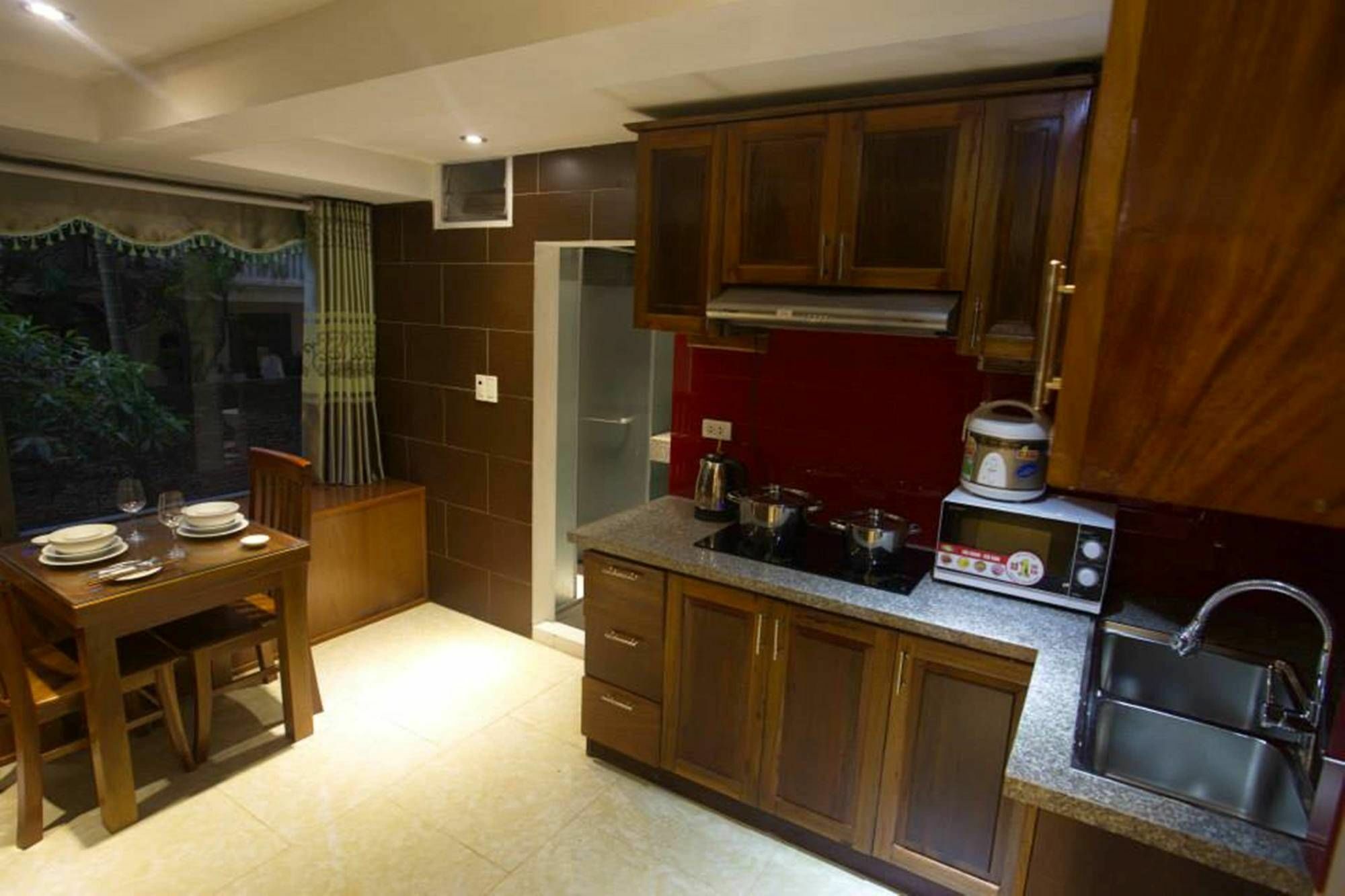 Poonsa Nguyen Phong Sac Apartment Ханой Екстериор снимка